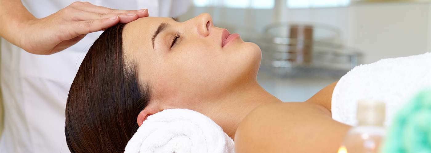 Luxury Spa with Female Therapists in Madhapur: Where Sophistication Meets True Relaxation